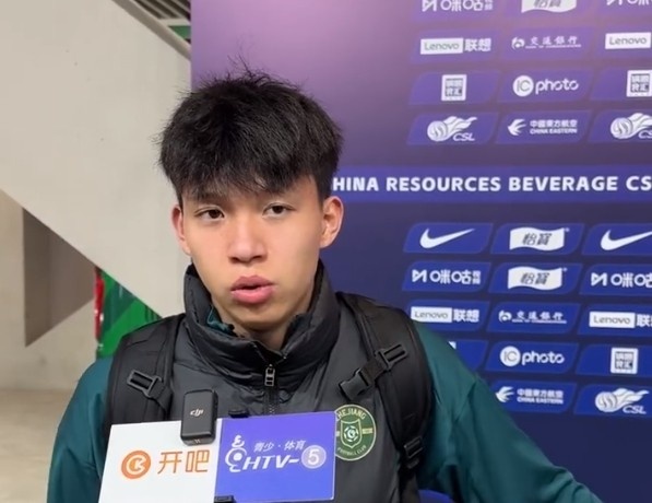 足球报：王钰栋踢申花进球更有说服力 卡内达培养年轻球员有思路